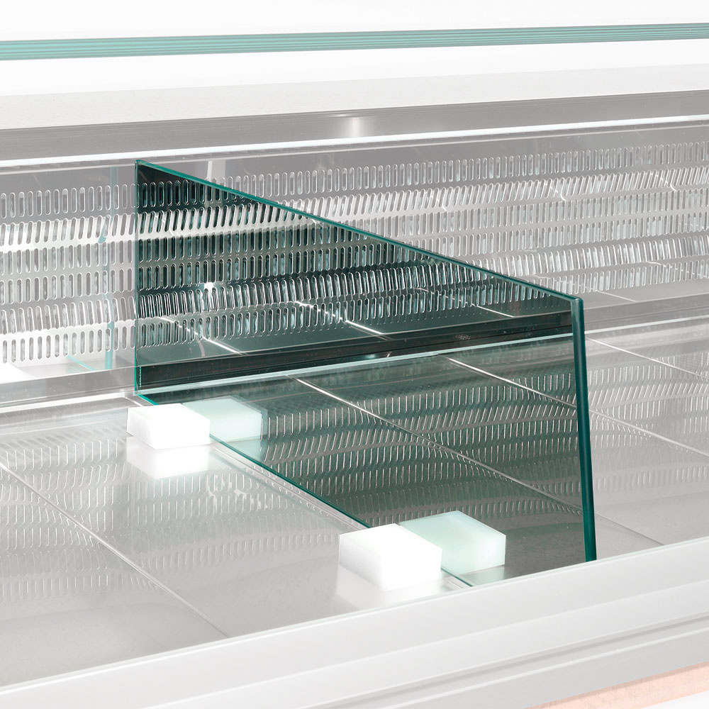 Glass exhibition divider
