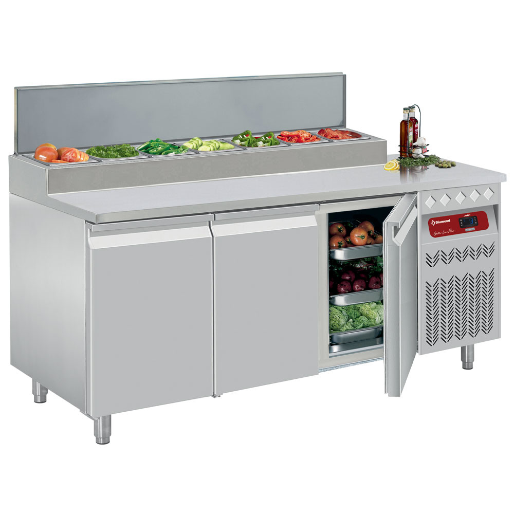 Ventilated refrigerated table, 3 doors GN 1/1, 405 Lit.& refrigerated structure