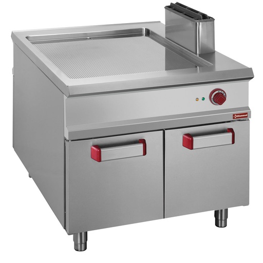 [E1/PRA2] Grooved electric fry top, cupboard - PASS-THROUGH